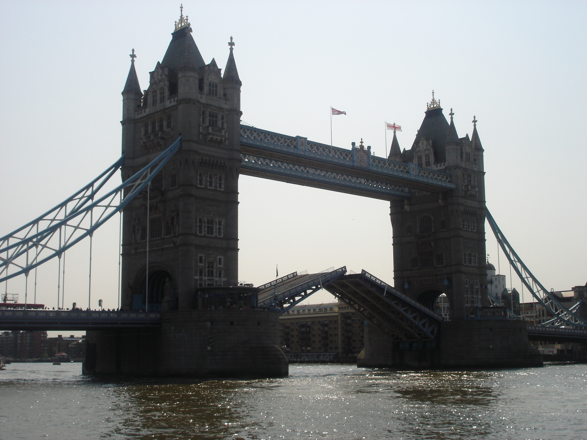 Tower bridge zvtit